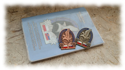 Brązowa i srebrna odznaka "Tatrzańskie Dwutysięczniki"
